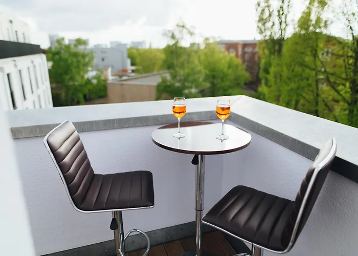 Zentrale, Moderne Mit Balkon Oder Dachterrasse Apartment *