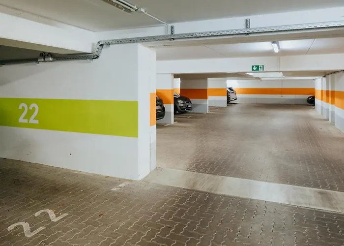 Apartment Zentrale, Moderne Mit Balkon Oder Dachterrasse *