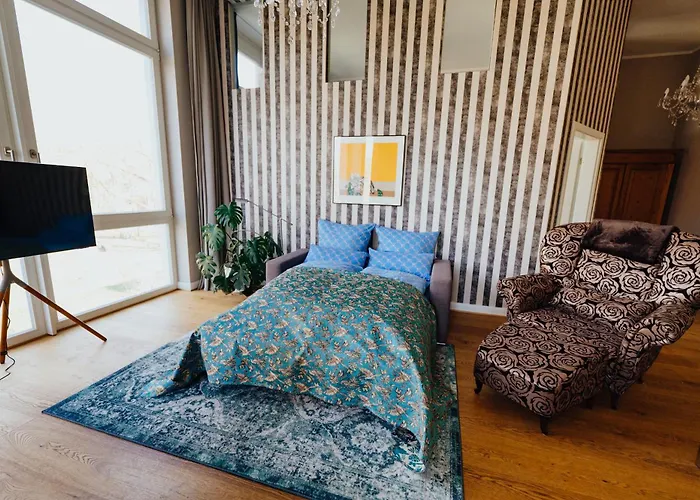 Zentrale, Moderne Mit Balkon Oder Dachterrasse Apartment *