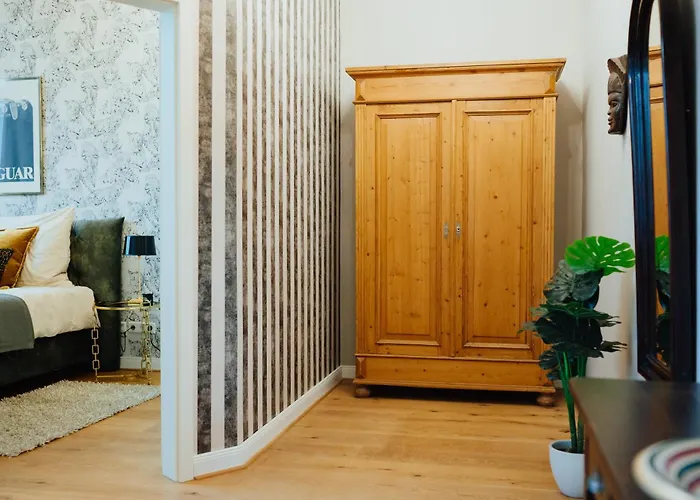 Zentrale, Moderne Mit Balkon Oder Dachterrasse * Hamburg